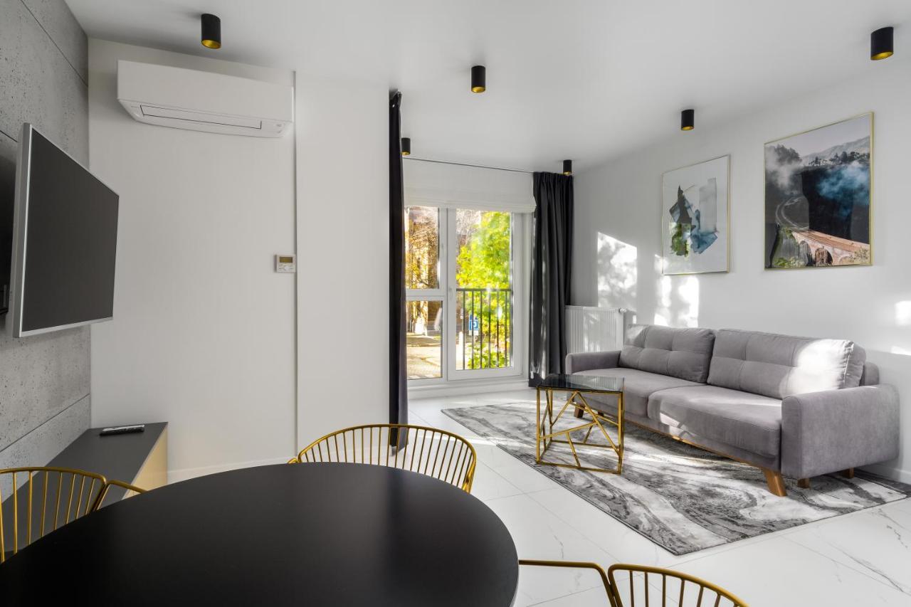 El Apartments - Pollux Познань Екстер'єр фото